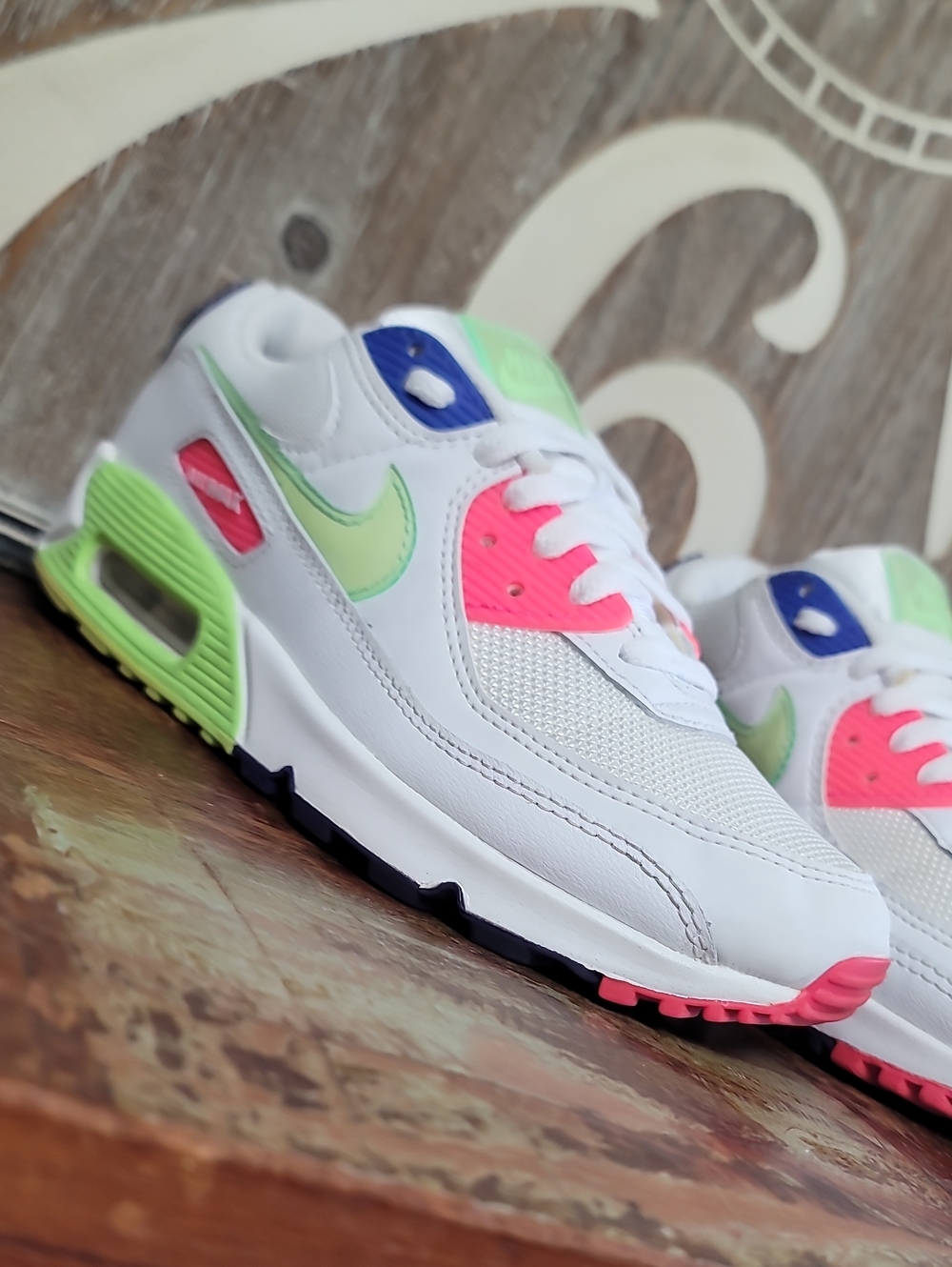 🔥 Air Max 90 "White Indigo Burst Volt" Wmns 6.5 Good Condition. Fast Shipping - Picture 6 of 16